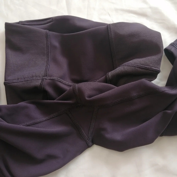 Lululemon Power Lines High Rise 21" Crop Leggings in Cyber Chrome Purple Size 2 - Picture 12 of 15